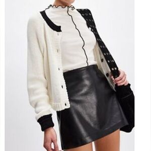 NWT. AGOLDE Agda Mini Skirt